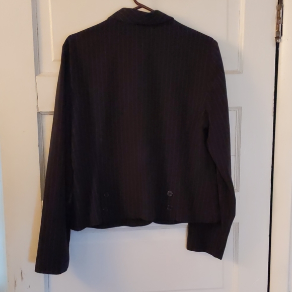 Blue pinstripe blazer - Picture 2 of 4